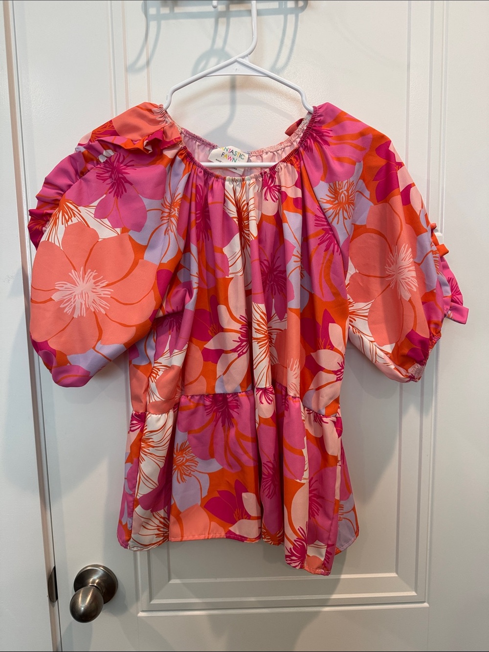 Fantastic Fawn Floral Puff-Sleeve Blouse - Pink & Orange